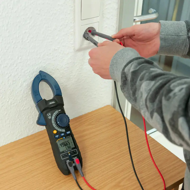 Digital DC Voltmeter PCE-DC 25