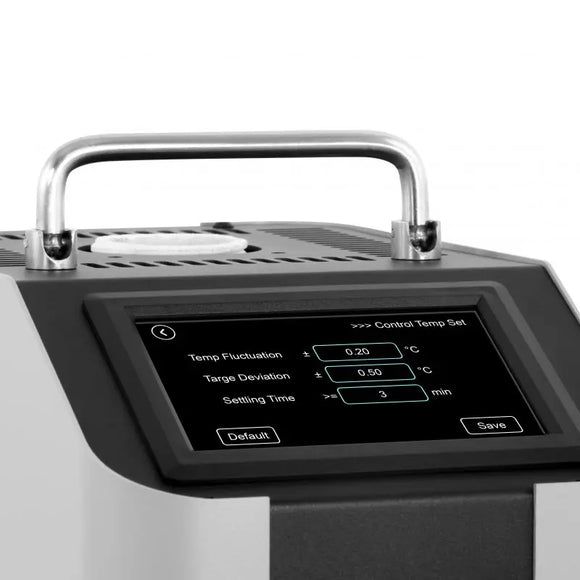 Temperature Calibrator & Signal Simulator PCE-DBC 650
