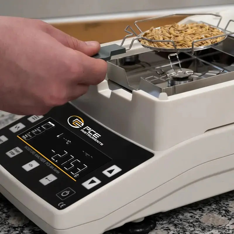 Halogen Moisture Analyzer PCE-MA 200