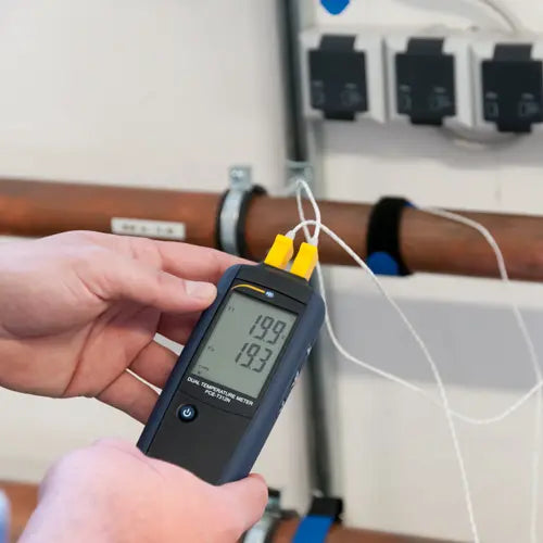 Digital Temperature Indicator PCE-T312N